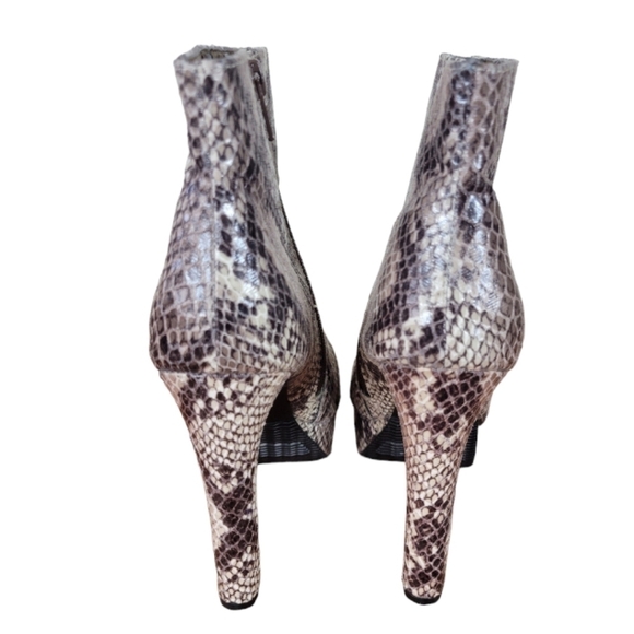 Massimo Faux Snakeskin High Heeled Short Boots Size 9 - Picture 4 of 6